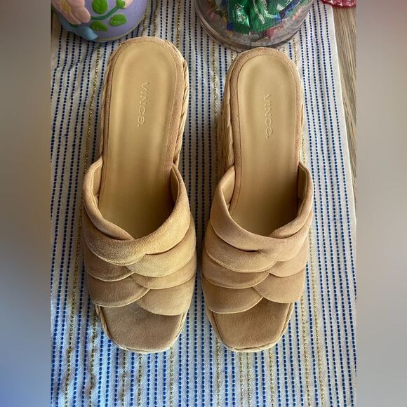 VINCE Women Gilian Suede Wedge Sandal Blonde Size 8M Beige NEW - Picture 6 of 16